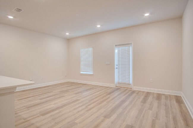 Photo - Gulf Breeze 3BR/2.5BA New Construction Townhome - Special: ½ Off Deposit for Active-Duty Military!