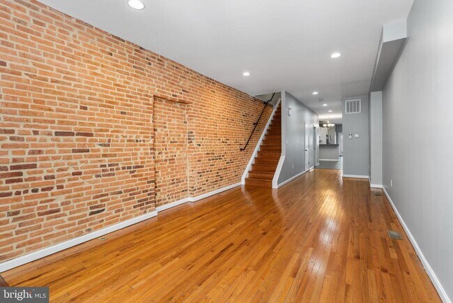 Photo - 1330 S Charles St Casa Adosada