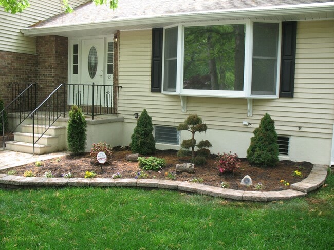 Photo - 13 Erma Dr