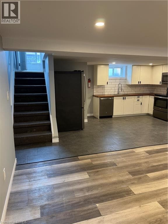 Photo - 46 Linden Ave
