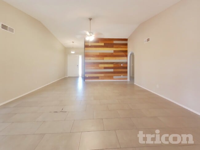 Photo - 4140 W Pershing Ave