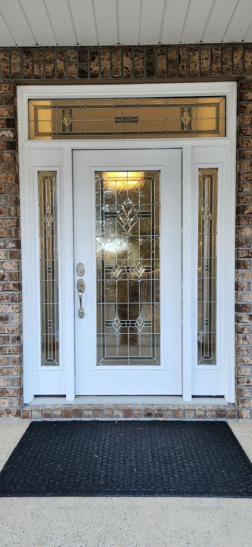 Photo - Beautifully updated 3-bedroom, 2.5-bath home in a picturesque country setting