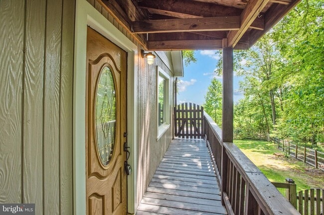 Photo - 1619 Summit Dr