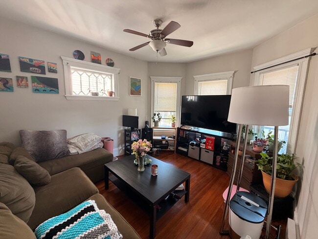 Photo - 81 Newbury St Unit 2