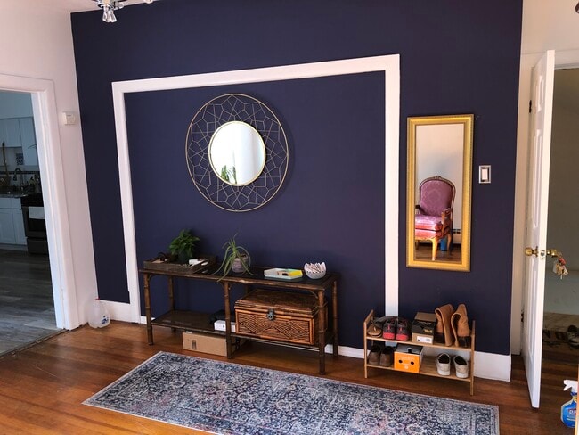 Photo - 154 Webster Ave