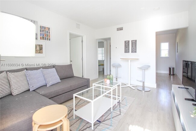 Photo - 6238 SW 59th St Unit 10