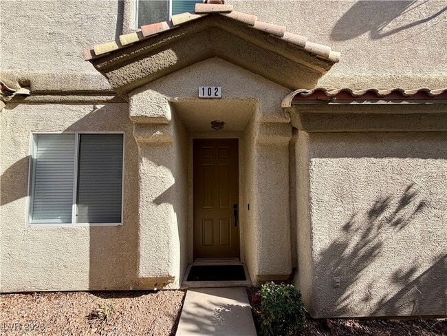 Photo - 6351 Lorne Green Ave