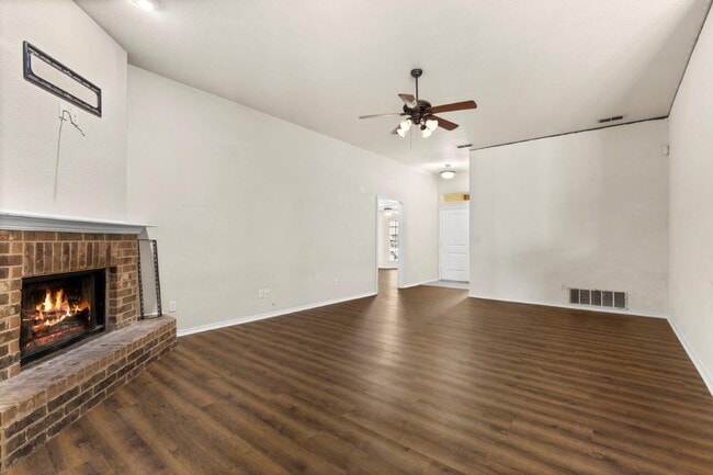 Photo - 3212 Oriental Ave