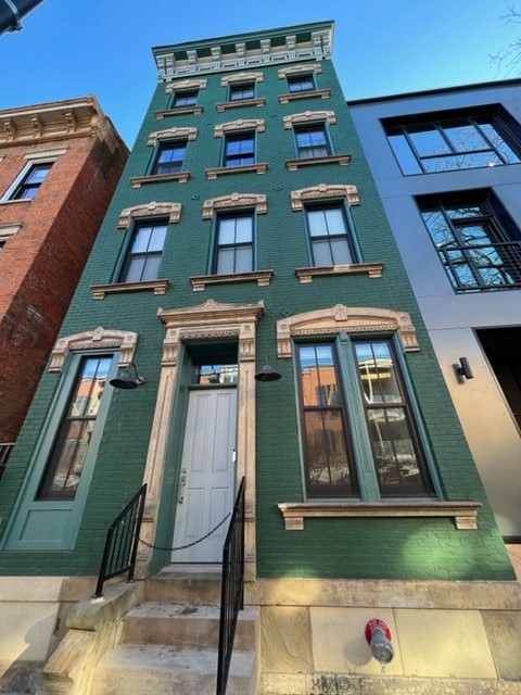 1508 Race St Unit 2R