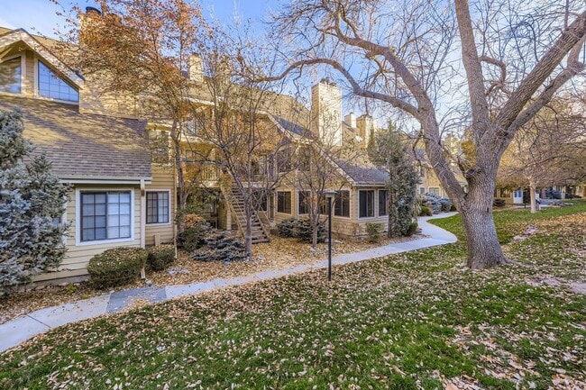 Building Photo - Cozy 1 bedroom condo with 1 bath