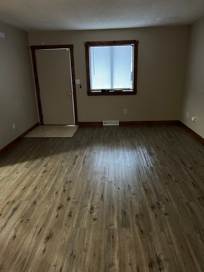 Photo - 1189 Goode Rd