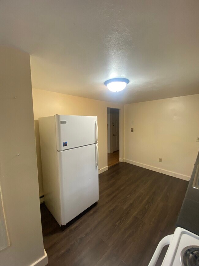 Photo - 1646 Branch Rd Unit 4