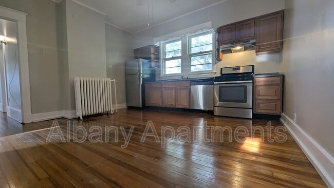 Building Photo - 418 Delaware Ave Rental