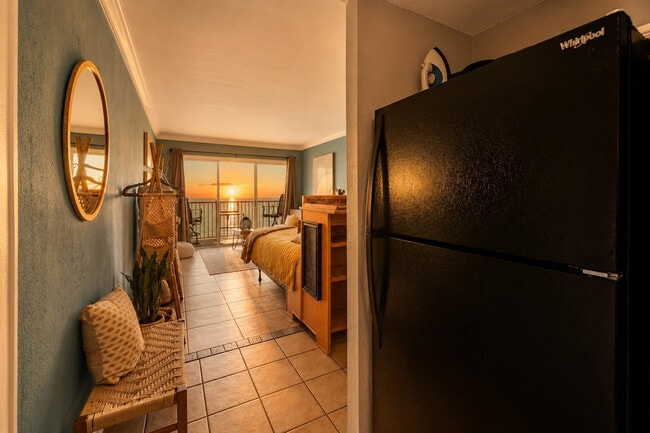 Building Photo - 769 Sundial Ct