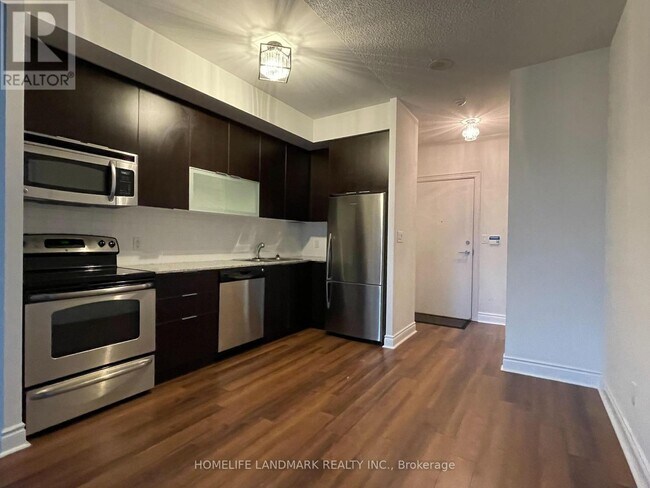 16 Brookers Ln Unit 702