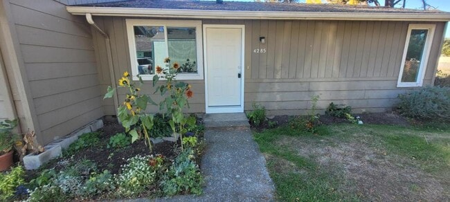 Building Photo - 4285 Campbell Dr SE