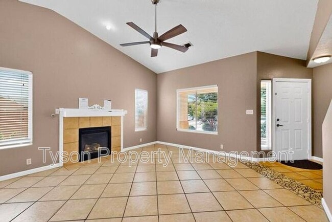 Photo - 5801 Day Dreamer Rd NW