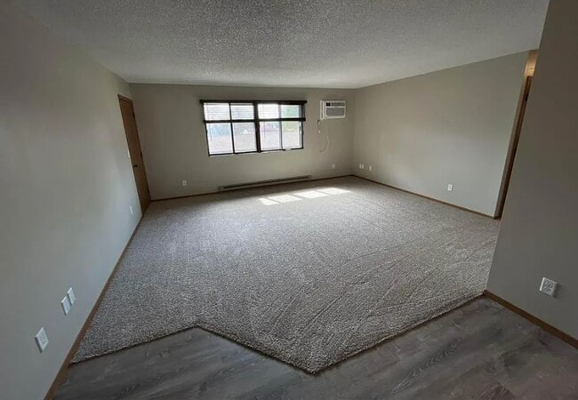 Photo - 345 E State St Unit 5