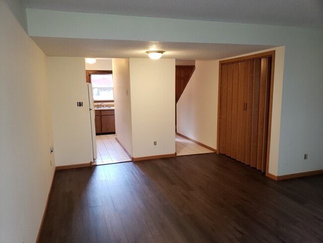 Photo - 3825 Cliffside Dr