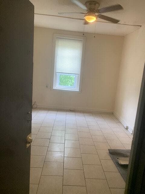 Photo - 2536 Amber St Unidad 2F