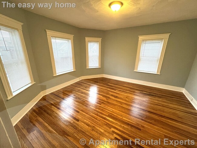 Photo - 35 Cameron Ave Unit #2