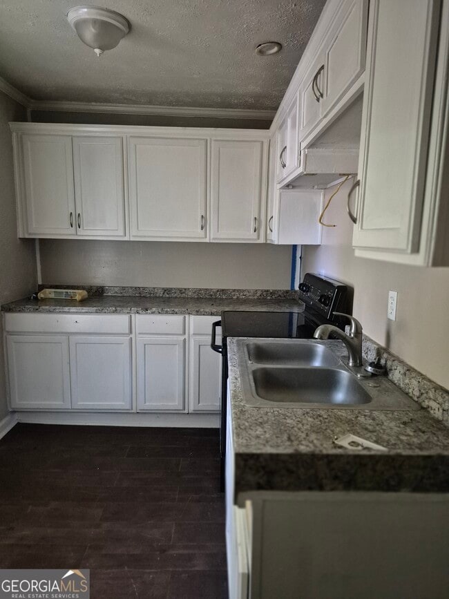 Photo - 112 31st Ave