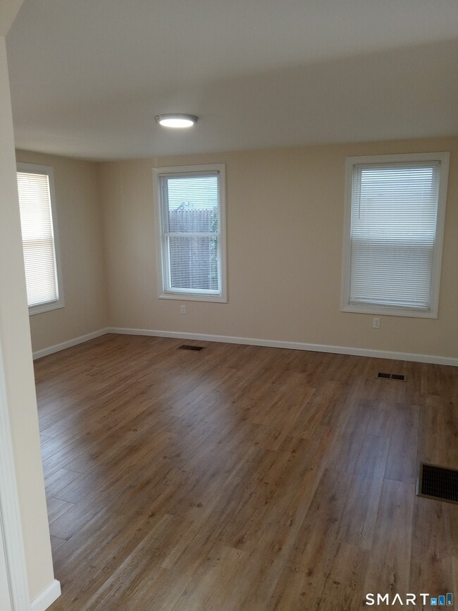 Photo - 48 Prospect St Unit 1st floor