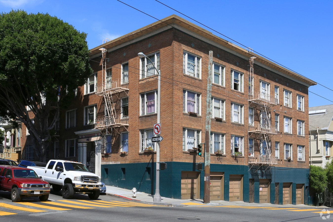 Photo - 500 Oak St