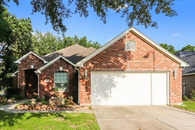 Building Photo - 3103 Bronco Bluff Ct