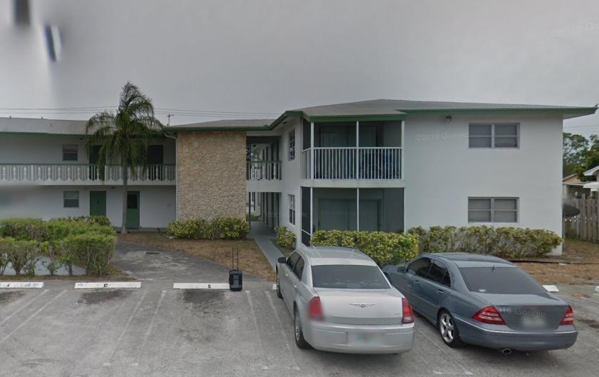 Photo - 100 SW 2nd St Apartment Unit 3