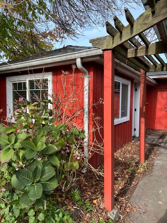 Building Photo - Stanwood Studio! Unit 27308 101st Ave NW Rental
