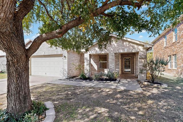 Photo - 2011 Bishop Hill