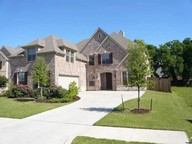 Photo - 910 Redbird Ln House