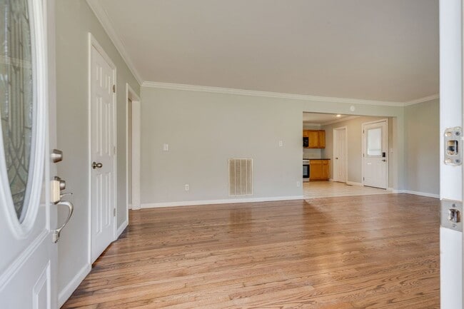 Photo - 606 Pine Ridge Rd