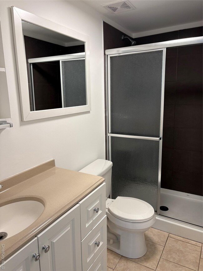 Photo - 130 S Maplewood Rd