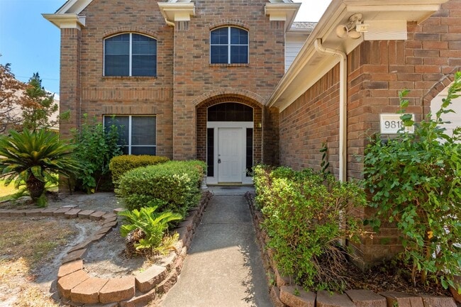 Building Photo - 9818 Mossy Tree Ln