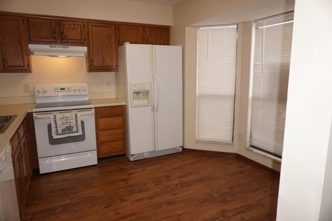 Photo - 5672 Bryner Dr
