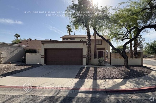Building Photo - 10032 N 66th Dr Rental