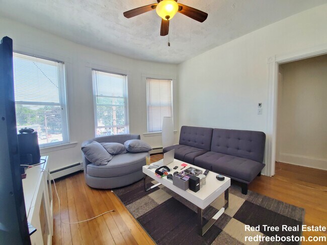 Photo - 22 Belmont St Unit 3