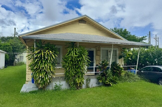 Building Photo - 109 Frow Ave Unit 111 Rental