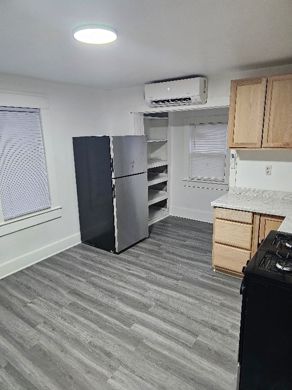 Building Photo - 1115 Hst Brown-Delaware St Rental