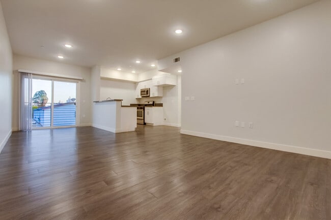 Glenoaks Villas