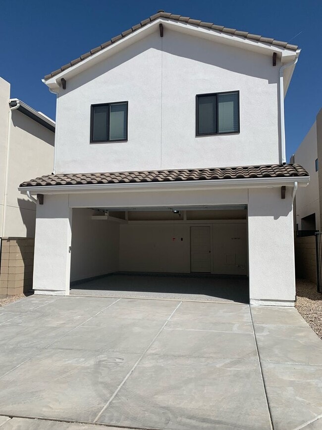 Photo - 5690 S Garnet Dr