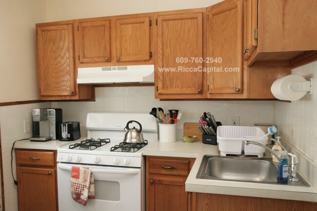 Photo - 215 S Atlantic Ave E