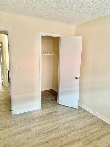 Photo - 680 Tennis Club Dr