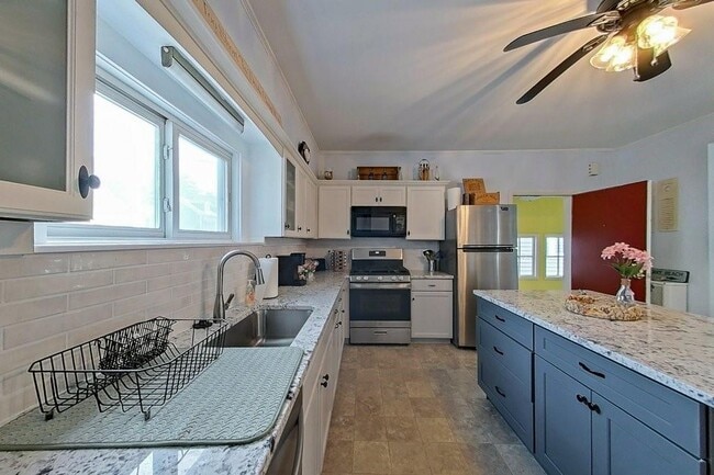 Photo - 36 Dixon St
