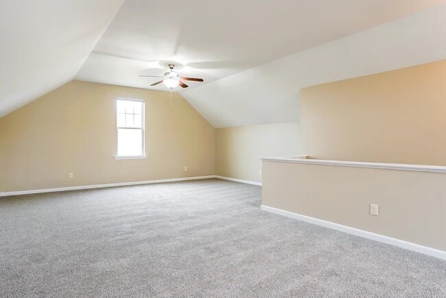 Photo - 65 Crest Cir
