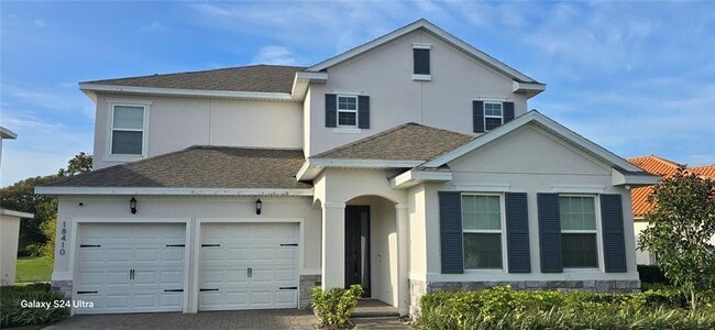 18410 Blue Heron Cir