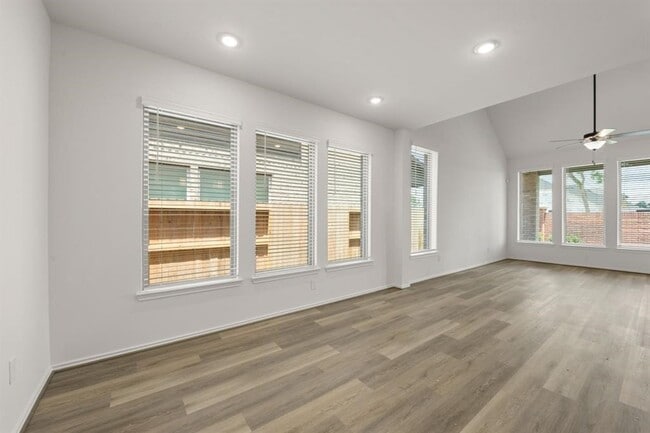 Photo - 10739 Blossom River Dr