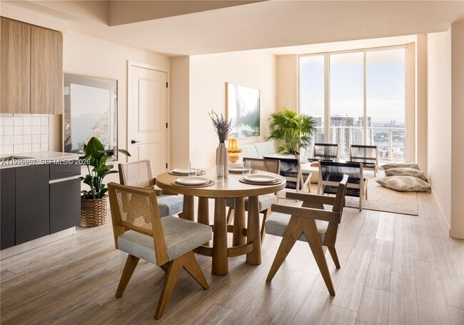 Photo - 275 SW 6th St Unit 1110